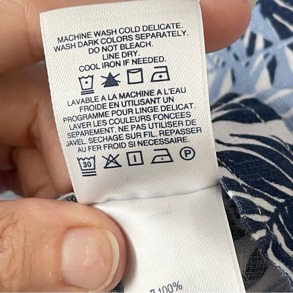 Lands' End Linen Blue and White Casual Button Down Shirt Men’s size XL - Picture 7 of 9